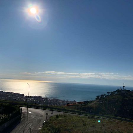 B&B Panoramica 33 Salerno Eksteriør bilde